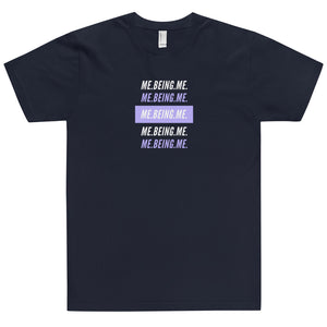 T-Shirt Me Being Me Violet Print